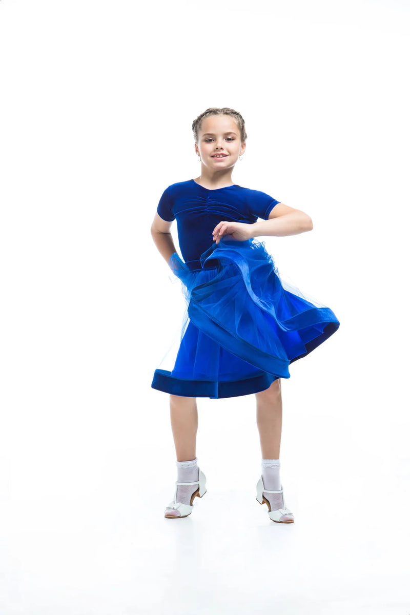 Rating dress for the ballroom program latin dances