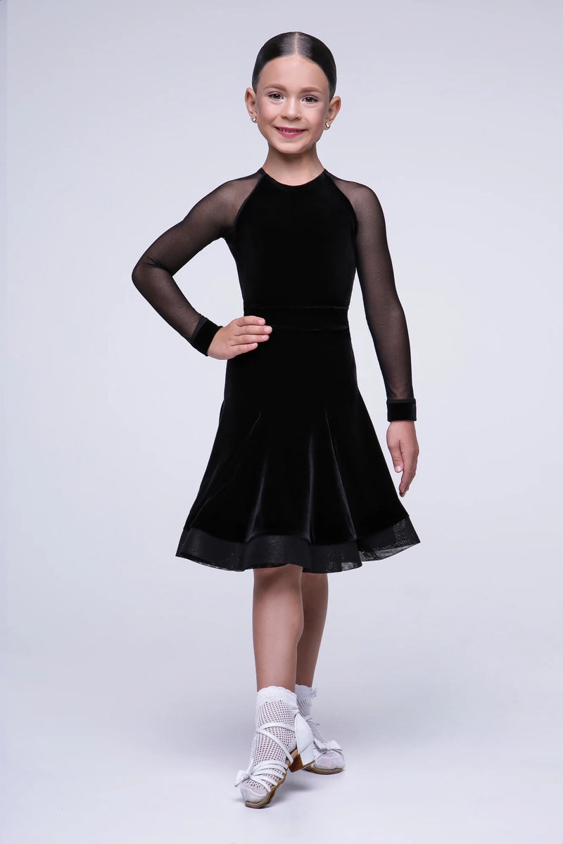 Rating dress for ballroom dancing programs standard and latin (two skirts)