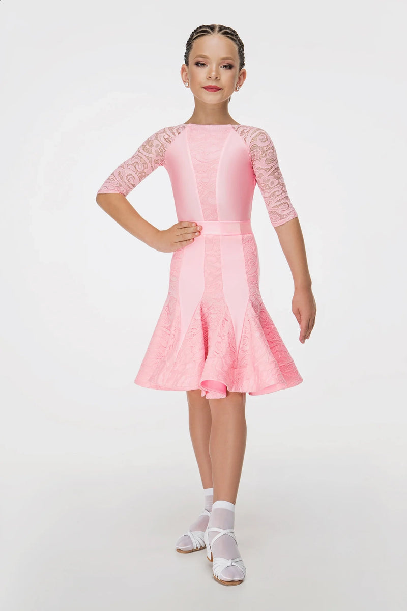 Rating dance dress made of supplex and elastic guipure