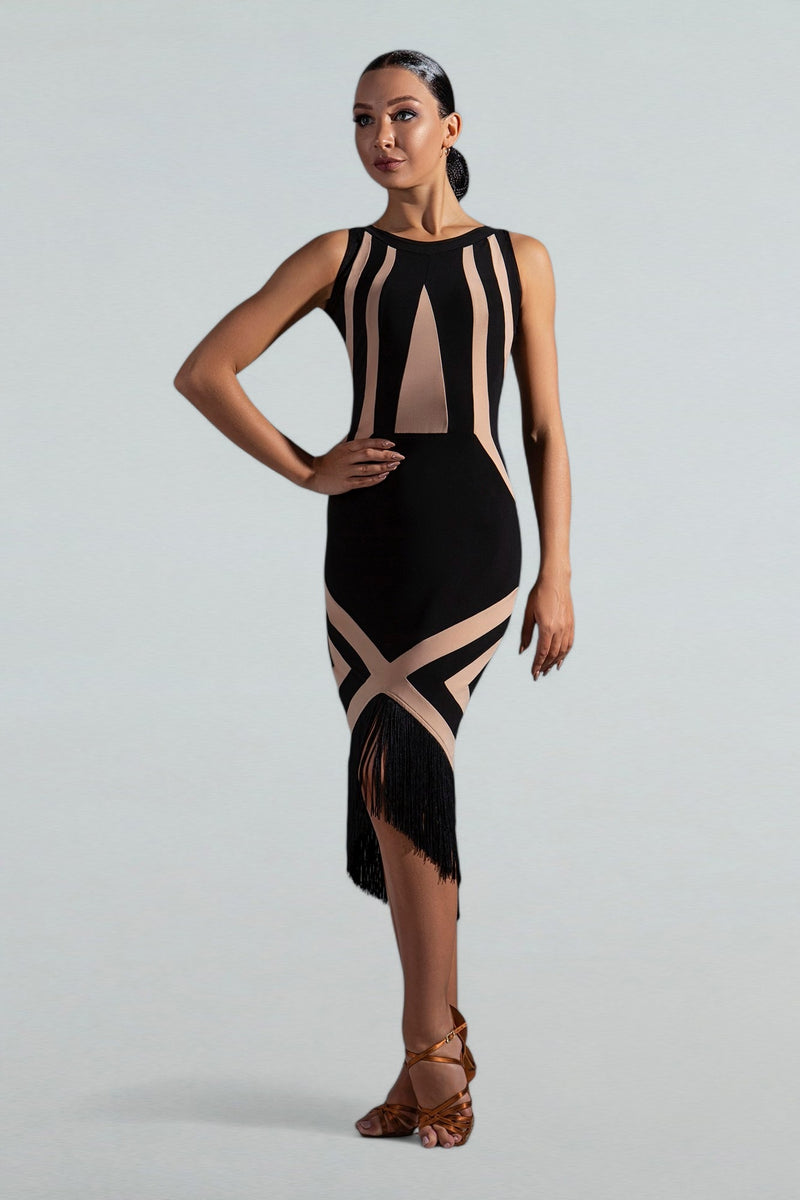 black tango dress Reversible in & Fuchsia with Bow Detail Elegant and flowy flared tango dress made of soft stretchy fabrics with slit on the back ensuring even more freedom of movement low cut revealing the back (***the updated version of the dress has less lower cut allowing you to wear a usual bra underneath Classic Black A-Line Tango Dress