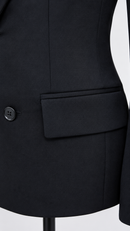 Flap hip pocket close-up