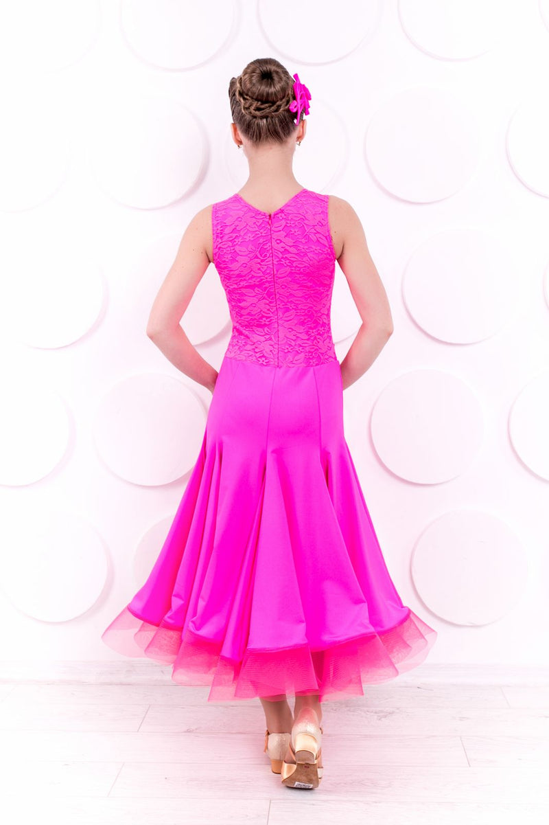 Supplex ballroom dance dress with elastic guipure trim