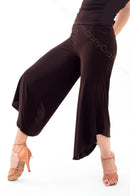 Stylish capri pants for tango