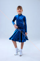 Rating dress for the dance floor made of velor