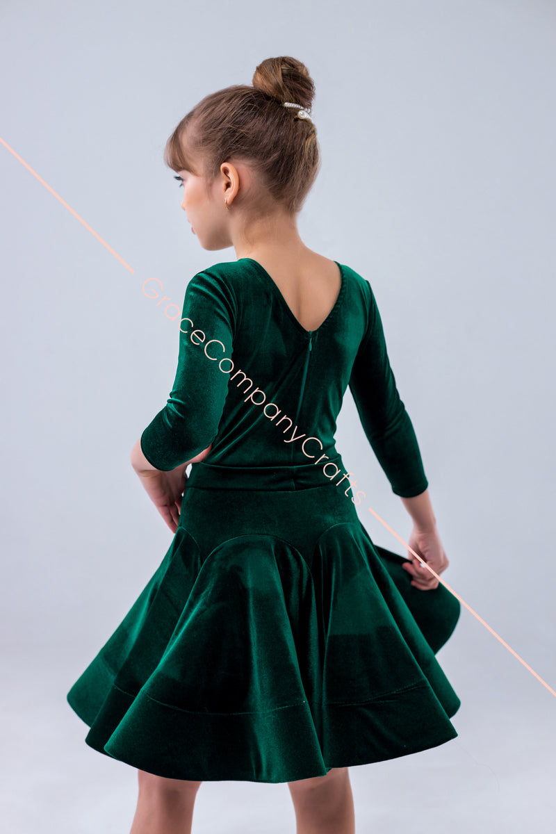 Long sleeve ballroom dance dress with tulle petticoat