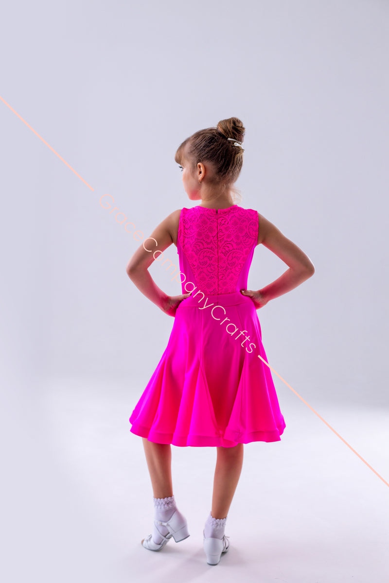 Rating dance dress from supplex and guipure